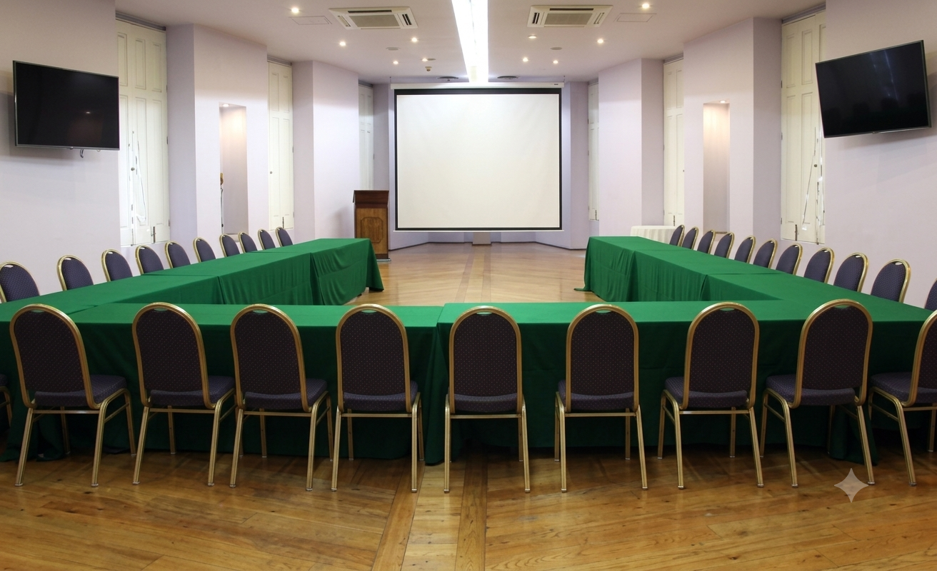 Salón Fundadores